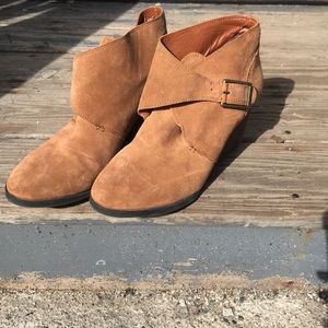 Lucky Brand sumarah wedge booties